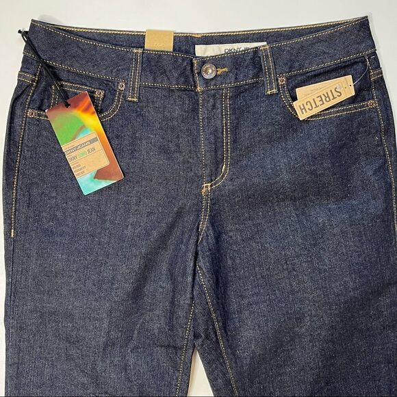 DKNY | NWT Hi Rise Dark Denim BootCut Jeans 14 Tall - Picture 2 of 10